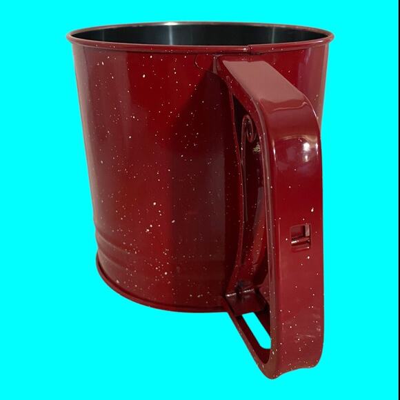 Stainless Steel Flour Sifter Spring Form Red Speckled Hand Held Squeeze Handle - Picture 2 of 4